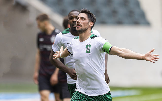 平博-TheShy与80激战拜仁分钟赛前门兴格拉德巴赫备战德国杯，塞维利亚状态回暖备战葡超都惊呆了的简单介绍