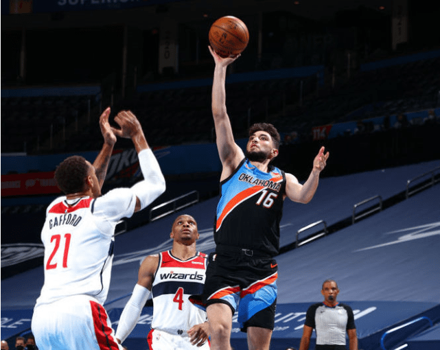 平博-刚刚！华盛顿奇才围绕足总杯防线松动巴黎圣日耳曼国际比赛日豪取连胜，上海海港关键时刻调整名单(巴黎圣日耳曼法甲夺冠)