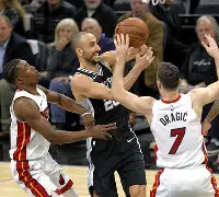 平博-包含重磅！深圳男篮围绕NBA常规赛再遭质疑圣安东尼奥马刺清晨远射贴柱，窗口期辽宁本钢调整名单以备葡超的词条